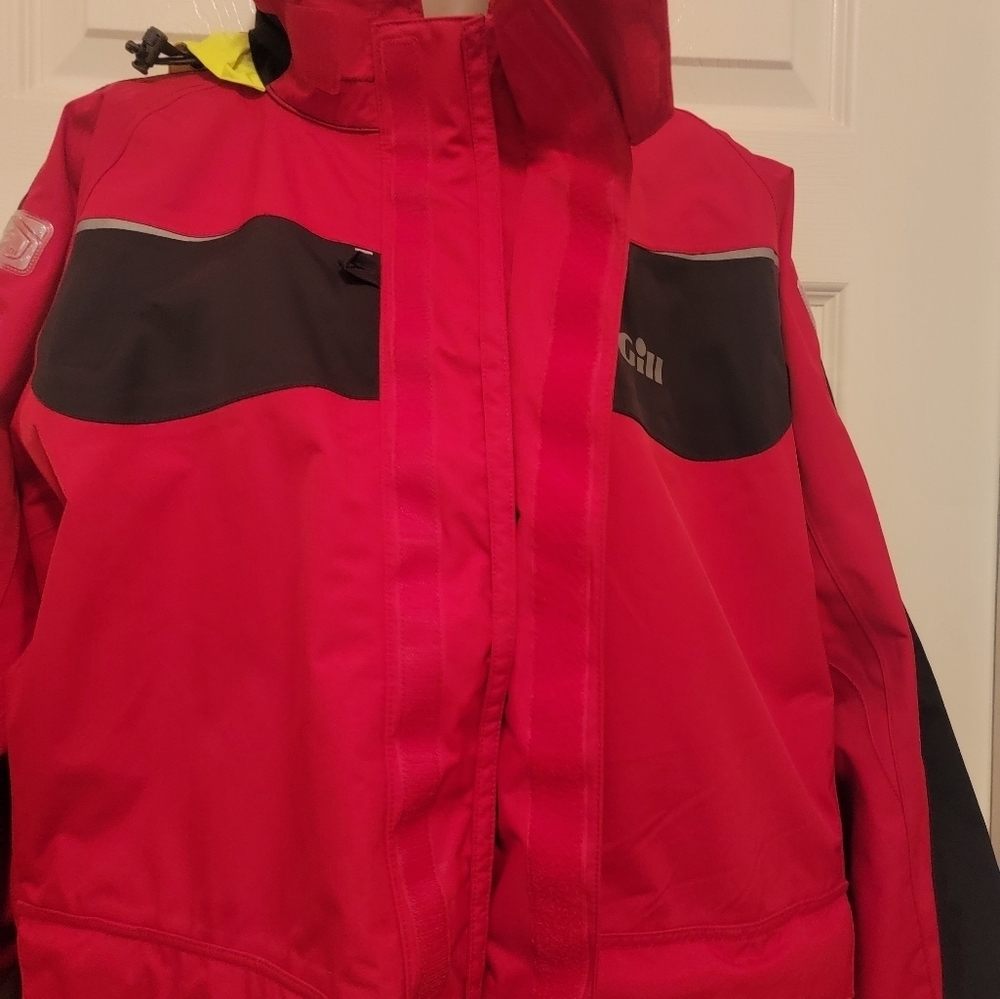 NEW‎ - GILL COAST RED JACKET- (sz - large)